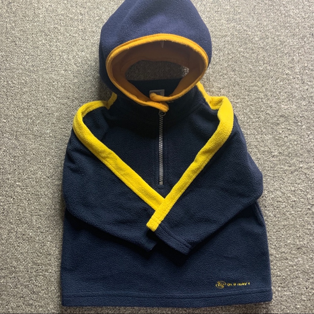 Old Navy Fleece Sweater & Hat Bundle Set 18-24 MO